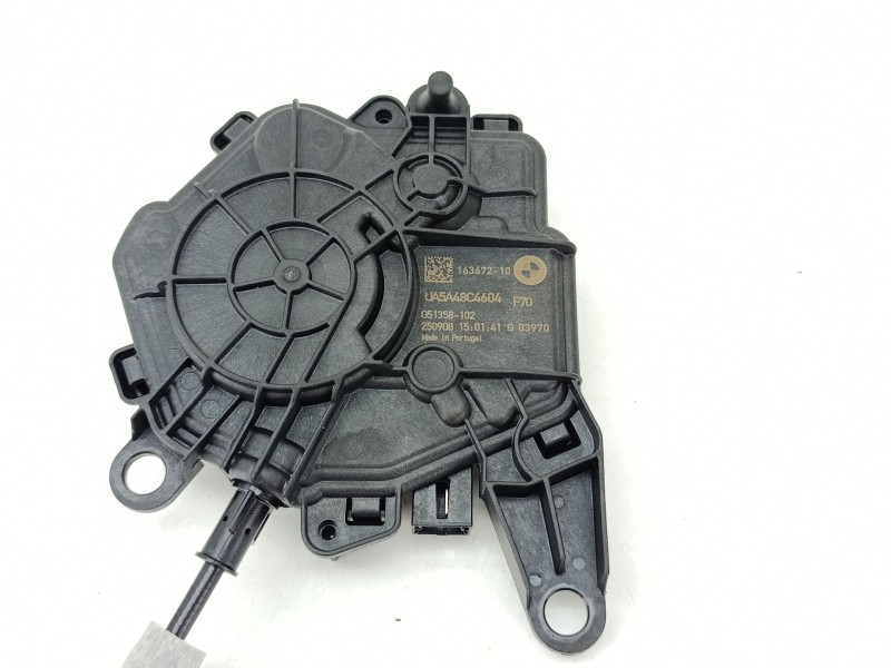 Recambio de cerradura maletero / porton para bmw 1 (f40) 118 d referencia OEM IAM 16367210  