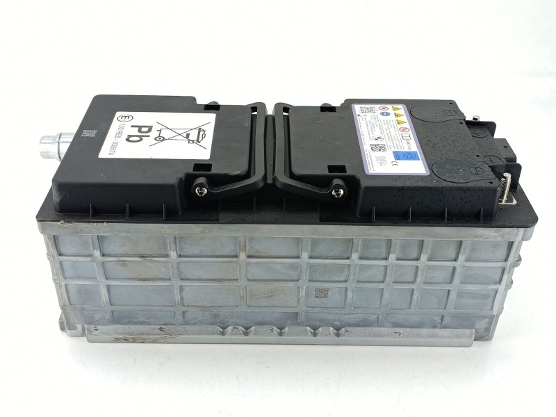 Recambio de bateria para bmw 1 (f40) 118 d referencia OEM IAM A707B825C51A  