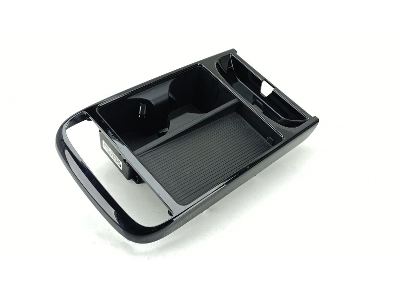 Recambio de moldura para hyundai tucson (tl, tle) 1.6 t-gdi referencia OEM IAM 84651N7GA0  