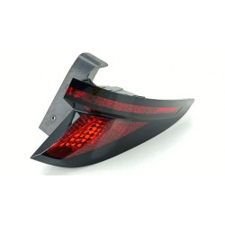 PILOTO TRASERO DERECHO 92402N7000 
