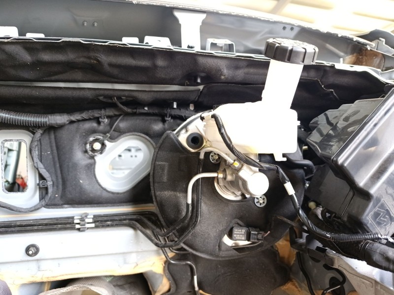 Recambio de servofreno con bomba para renault clio v (b7_) tce 90 (b7mt) referencia OEM IAM 472109156R  