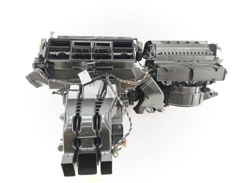 Recambio de calefaccion entera normal para seat ateca (kh7, khp) 1.5 tsi referencia OEM IAM 5WB816005  