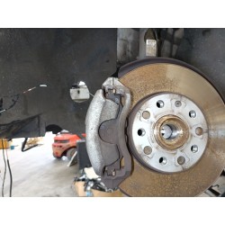 PINZA FRENO DELANTERA IZQUIERDA 5Q0615423E 