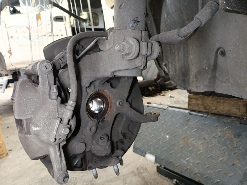 Recambio de mangueta delantera derecha para seat ateca (kh7, khp) 1.5 tsi referencia OEM IAM 5Q0407256S  