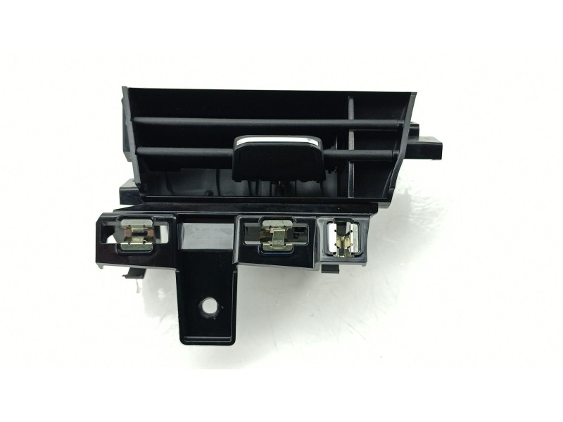 Recambio de aireador para renault clio v (b7_) tce 90 (b7mt) referencia OEM IAM 687519500R  