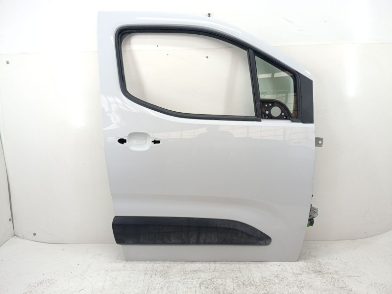 Recambio de puerta delantera derecha para fiat doblo furgón/monospace (510_, 511_) bluehdi 100 referencia OEM IAM 9843488880  
