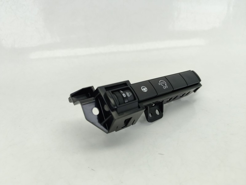 Recambio de interruptor para nissan qashqai iii (j12) 1.3 dig-t referencia OEM IAM 681066UN0A  