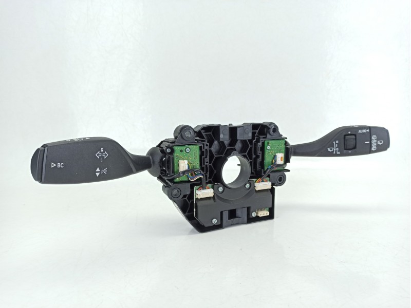 Recambio de mando multifuncion para bmw x1 (f48) sdrive 18 d referencia OEM IAM 6827369  