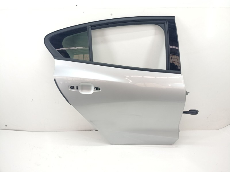 Recambio de puerta trasera derecha para ford focus iv (hn) 1.0 ecoboost referencia OEM IAM 2577510  
