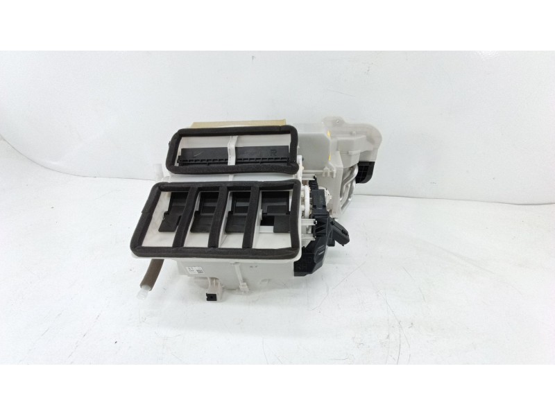 Recambio de calefaccion entera normal para mazda 3 (bm, bn) 2.2 d referencia OEM IAM BARB61130  