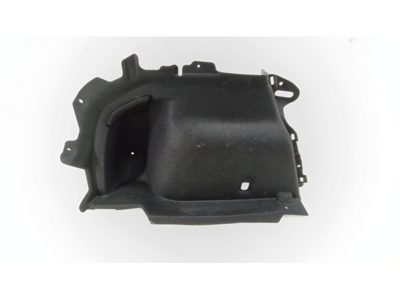 Recambio de moldura para mazda 3 (bm, bn) 2.2 d referencia OEM IAM BHN968870A02  