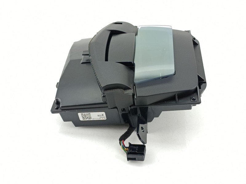Recambio de pantalla multifuncion para mazda 3 (bm, bn) 2.2 d referencia OEM IAM B62S55HU0  