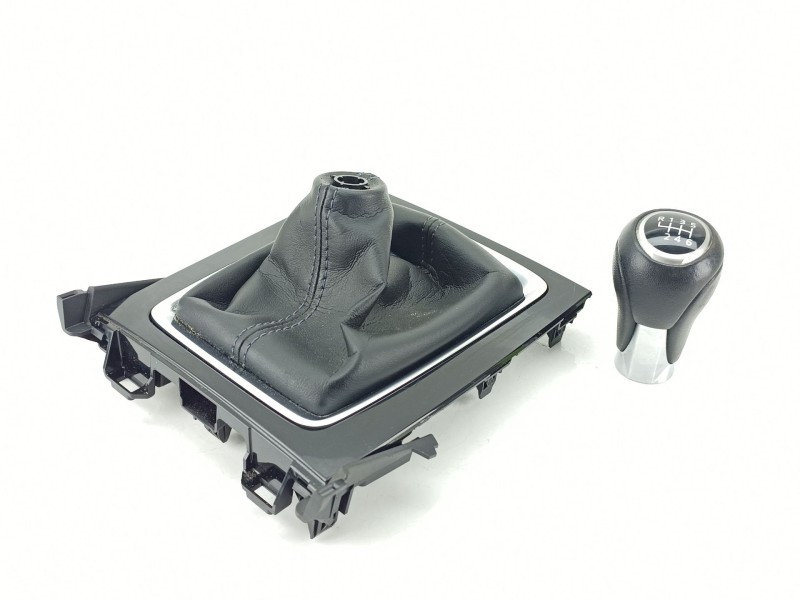 Recambio de guarnecidos palanca cambio para mazda 3 (bm, bn) 2.2 d referencia OEM IAM BABD55575  
