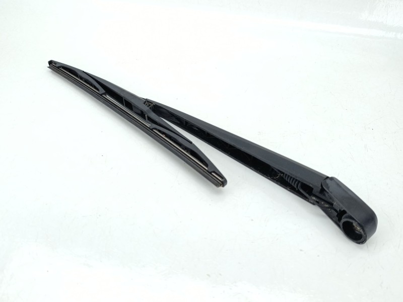 Recambio de brazo limpia trasero para mazda 3 (bm, bn) 2.2 d referencia OEM IAM GHP967421  