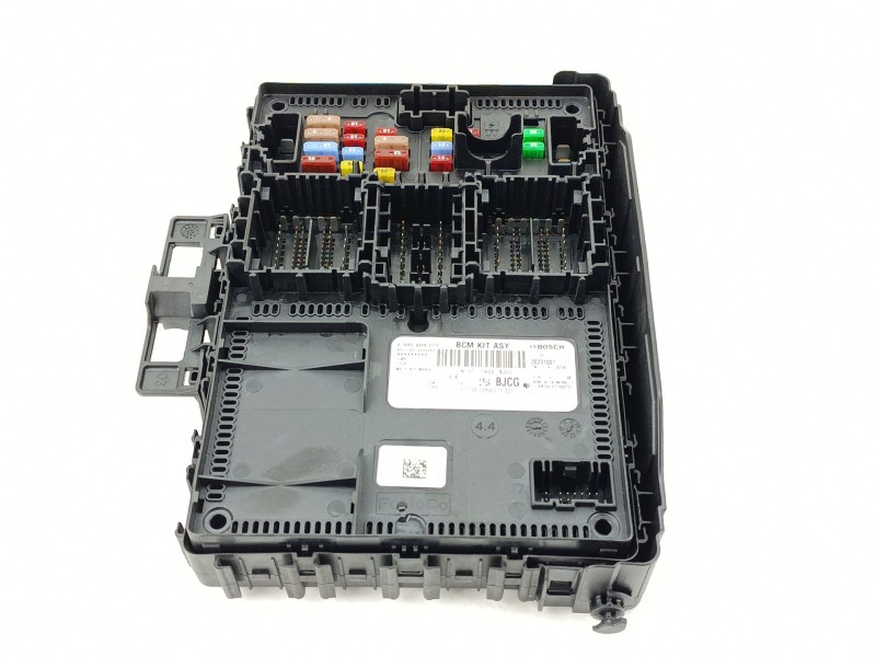 Recambio de caja reles / fusibles para ford focus iv (hn) 1.0 ecoboost referencia OEM IAM NU5T15604BJCG  