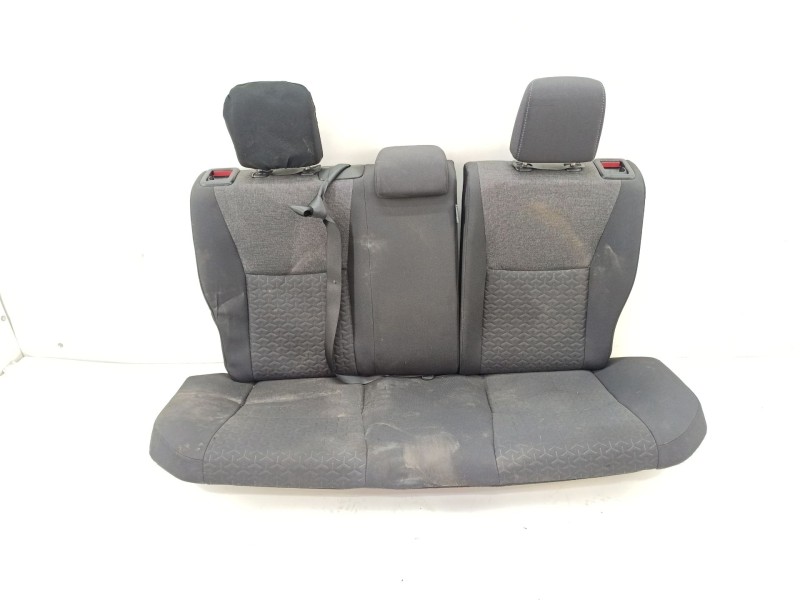 Recambio de asientos traseros para toyota yaris cross (mxp_) 1.5 hybrid (mxpj10) referencia OEM IAM 71701K0010  