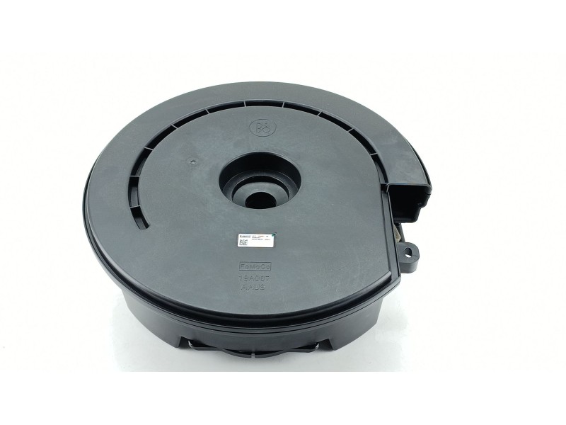 Recambio de subwoofer para ford focus iv (hn) 1.0 ecoboost referencia OEM IAM JX7T19A067AB  