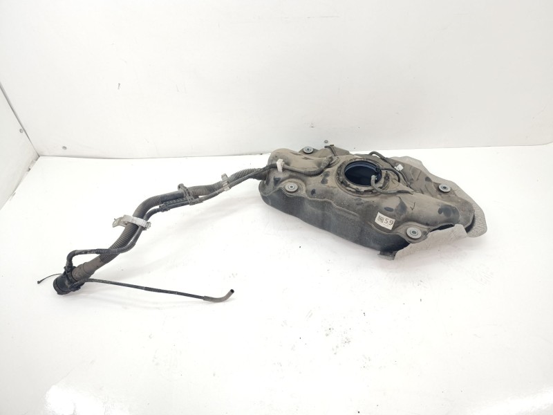 Recambio de deposito combustible para toyota yaris cross (mxp_) 1.5 hybrid (mxpj10) referencia OEM IAM 770010D500  