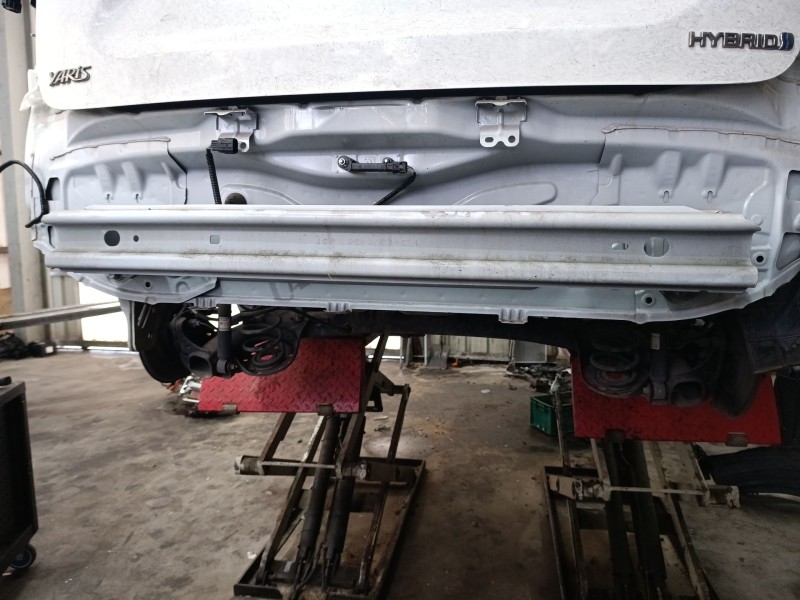 Recambio de refuerzo paragolpes trasero para toyota yaris cross (mxp_) 1.5 hybrid (mxpj10) referencia OEM IAM 520230W020  