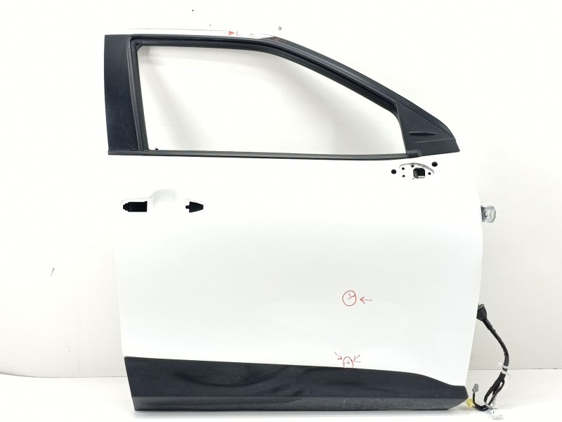 Recambio de puerta delantera derecha para toyota yaris cross (mxp_) 1.5 hybrid (mxpj10) referencia OEM IAM 67001K2011  