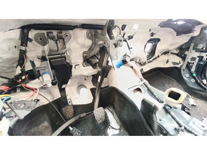 Recambio de pedal freno para mazda 3 (bm, bn) 2.2 d referencia OEM IAM GHK143300B  