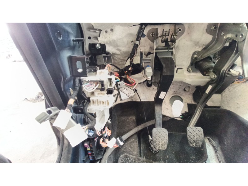 Recambio de pedal embrague para mazda 3 (bm, bn) 2.2 d referencia OEM IAM GHK141300D  