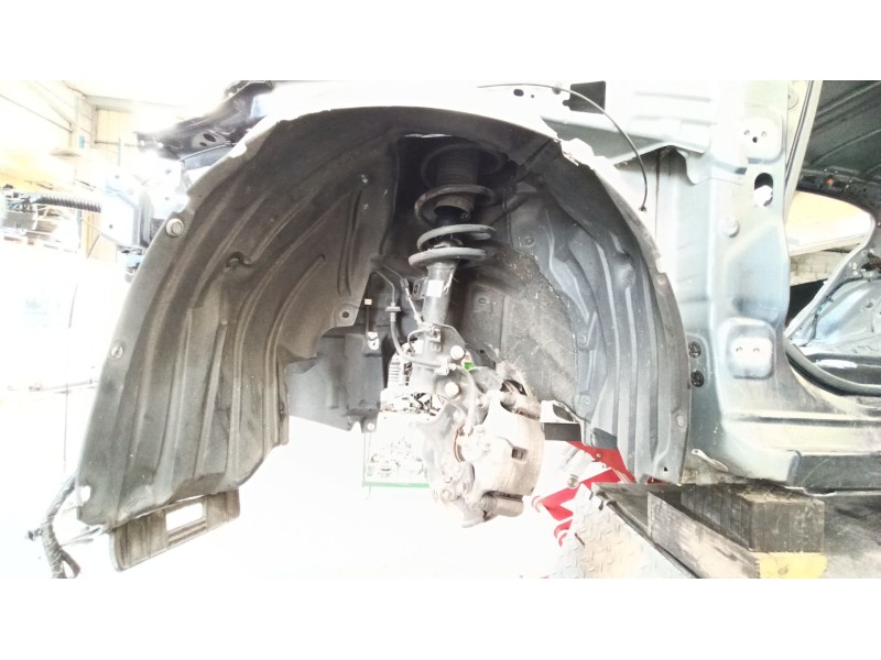Recambio de paso rueda delantero izquierdo para mazda 3 (bm, bn) 2.2 d referencia OEM IAM   