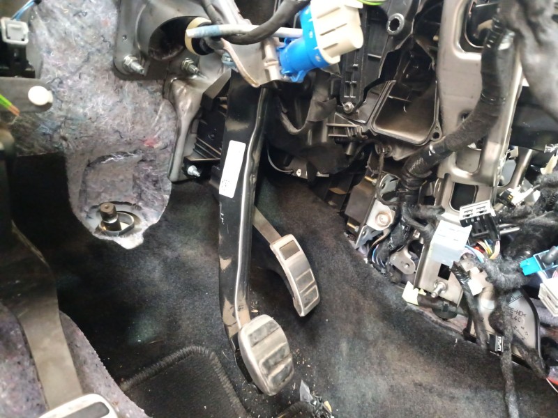 Recambio de pedal embrague para ford focus iv (hn) 1.0 ecoboost referencia OEM IAM LX6C2D094NC  