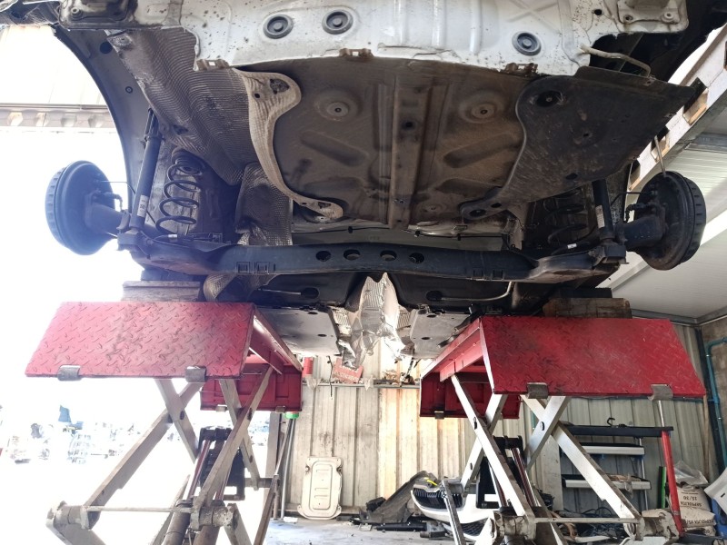 Recambio de puente trasero para skoda fabia iv (pj3) 1.0 mpi referencia OEM IAM 2Q0501053CH  