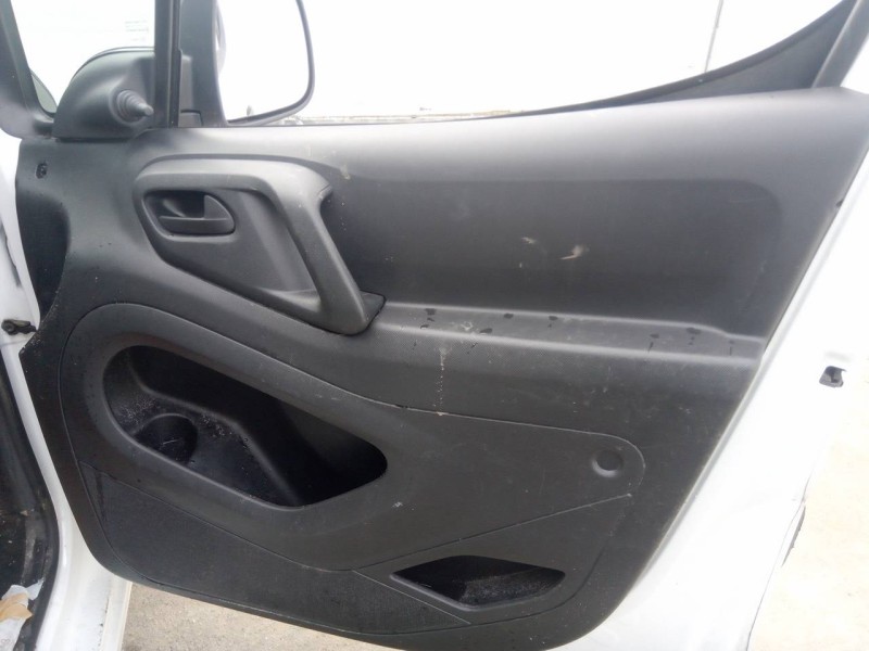 Recambio de guarnecido puerta delantera derecha para peugeot partner furgoneta/monovolumen 1.6 hdi / bluehdi 75 referencia OEM I