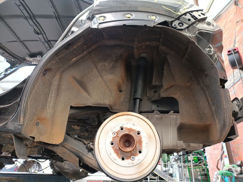 Recambio de paso rueda trasero izquierdo para nissan juke (f16_) 1.0 referencia OEM IAM 767496PD0A  