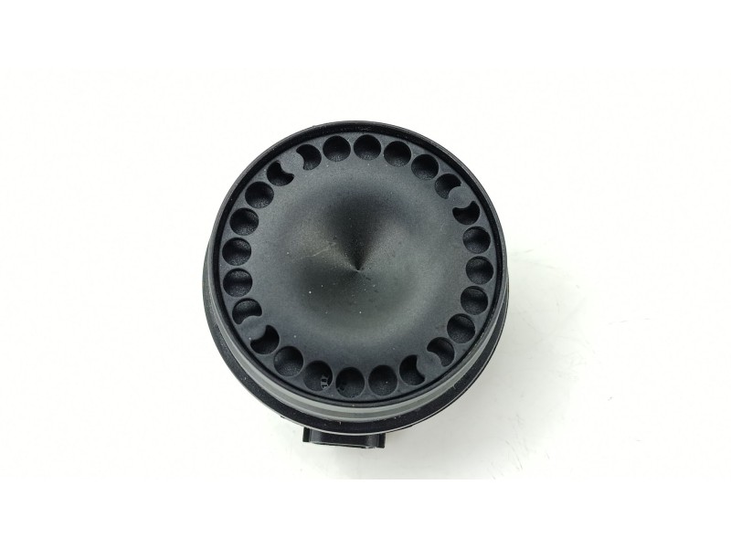 Recambio de claxon para fiat 600 mild hybrid referencia OEM IAM 9825588480  