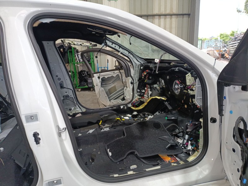 Recambio de gomas contorno puerta para bmw 1 (f40) 118 d referencia OEM IAM   