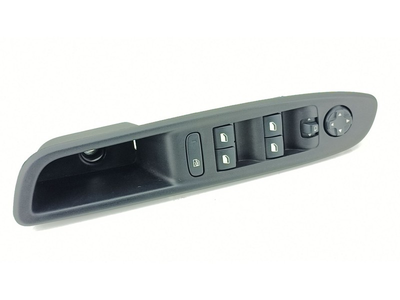 Recambio de mando elevalunas delantero izquierdo para fiat 600 mild hybrid referencia OEM IAM 96788281ZD  