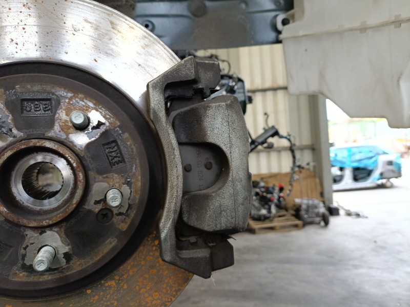 Recambio de pinza freno delantera derecha para hyundai tucson (tl, tle) 1.6 t-gdi referencia OEM IAM 58190N7A10  