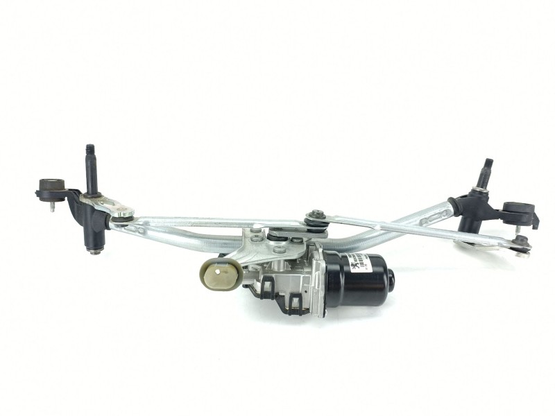 Recambio de motor limpia delantero para fiat 600 mild hybrid referencia OEM IAM 9824784980  