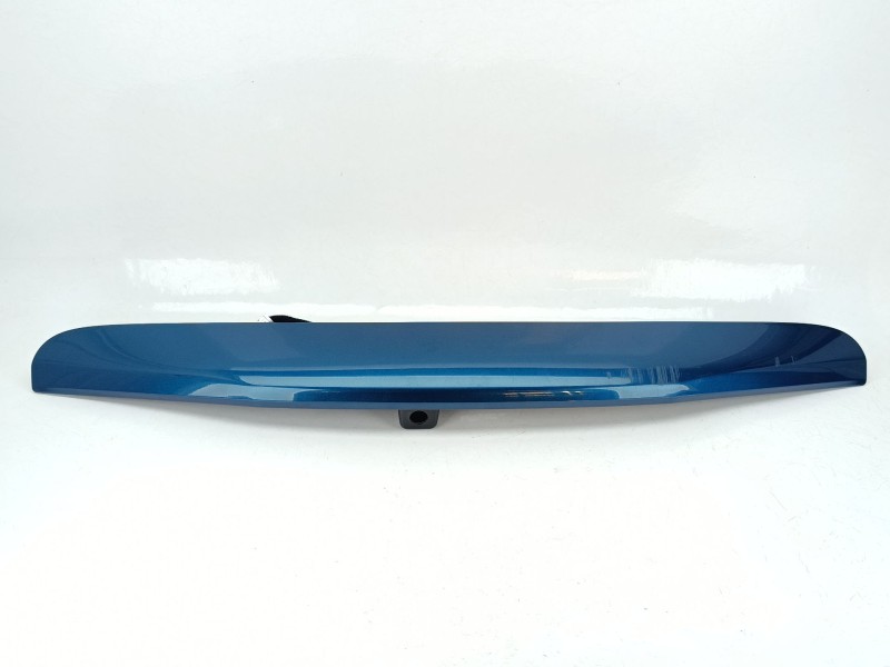 Recambio de moldura para fiat 600 mild hybrid referencia OEM IAM 735787595  