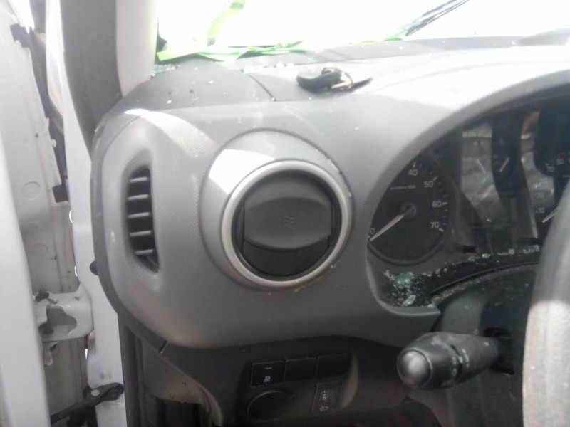 Recambio de rejilla aireadora para peugeot partner furgoneta/monovolumen 1.6 hdi / bluehdi 75 referencia OEM IAM   
