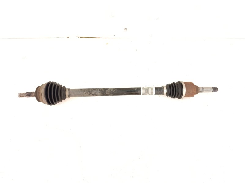 Recambio de transmision delantera derecha para citroën c3 iii (sx) 1.2 puretech 82 referencia OEM IAM 9677476680  