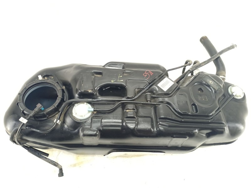Recambio de deposito combustible para suzuki s-cross 1.4 smart hybrid (akk414) referencia OEM IAM 8910161MX  