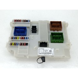 CAJA RELES / FUSIBLES 31412970 
