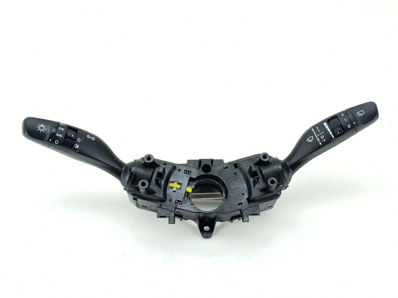 Recambio de mando multifuncion para hyundai bayon (bc3) 1.0 t-gdi referencia OEM IAM 93404Q0855  
