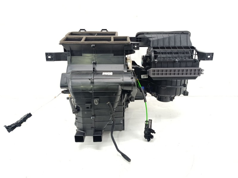Recambio de calefaccion entera normal para hyundai bayon (bc3) 1.0 t-gdi referencia OEM IAM 97200C807  