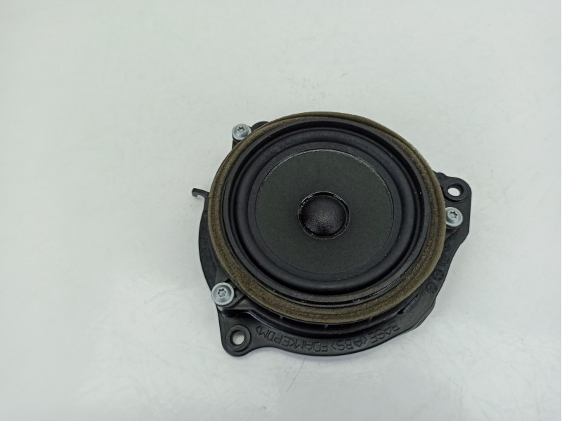 Recambio de subwoofer para bmw x1 (f48) sdrive 18 d referencia OEM IAM 9274700  