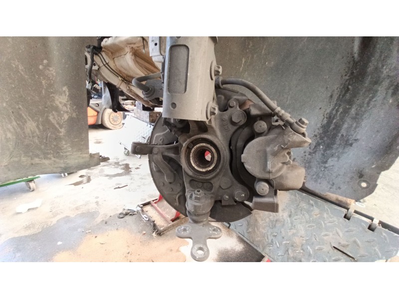 Recambio de mangueta delantera izquierda para peugeot partner furgón/monospace (k9) 1.5 bluehdi 100 referencia OEM IAM 163226538