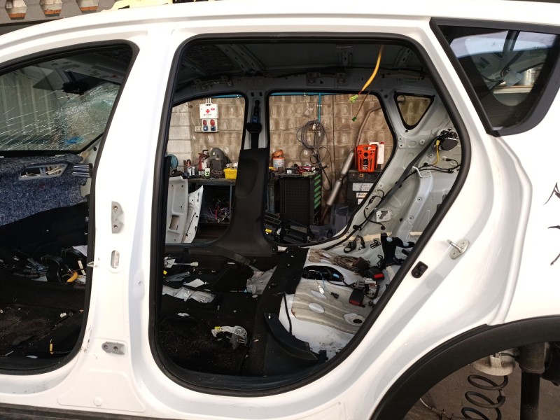 Recambio de gomas contorno puerta para hyundai bayon (bc3) 1.0 t-gdi referencia OEM IAM   