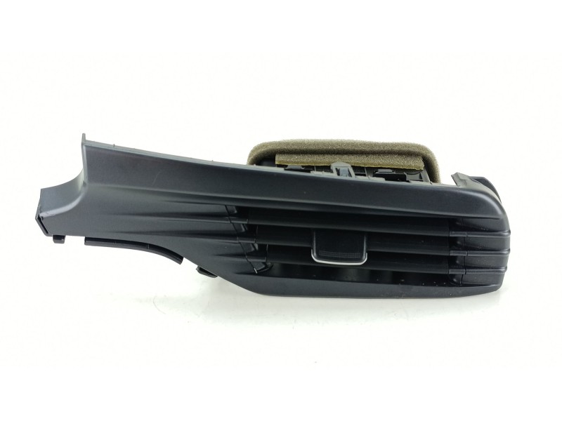 Recambio de aireador para hyundai i20 iii (bc3, bi3) 1.0 t-gdi referencia OEM IAM 84790Q0000  