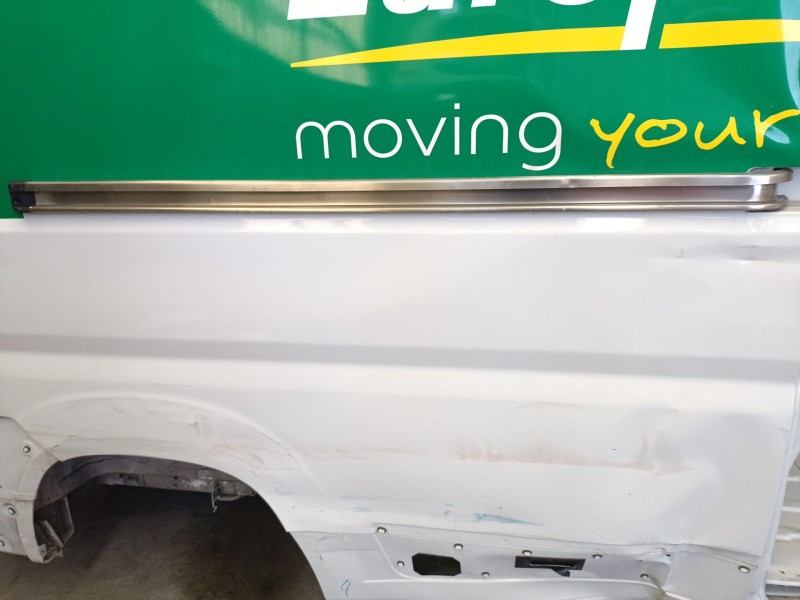 Recambio de moldura para fiat ducato caja/chasis (250_) 140 multijet 2,2 d referencia OEM IAM 1385341080  