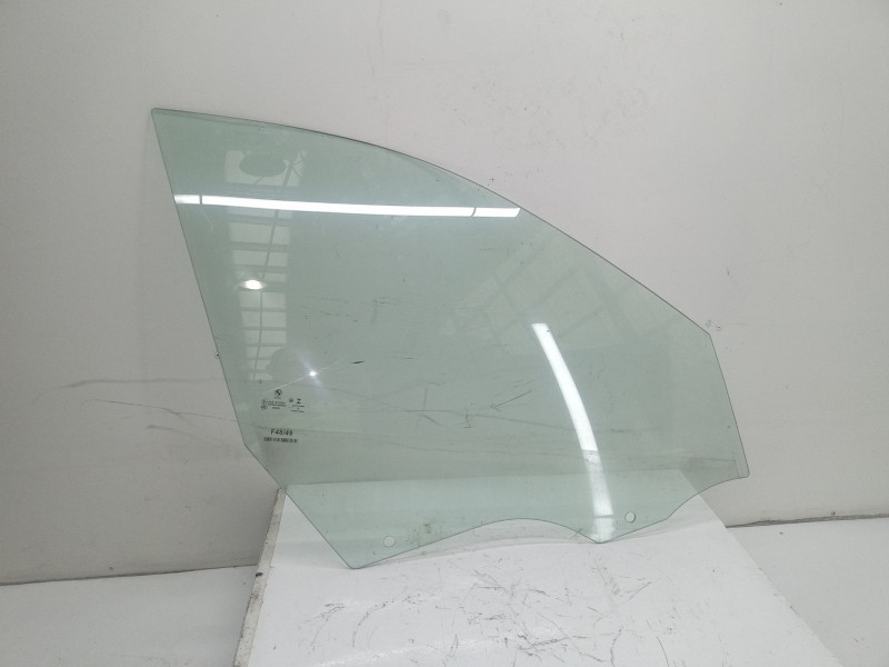 Recambio de luna delantera derecha para bmw x1 (f48) sdrive 18 d referencia OEM IAM   