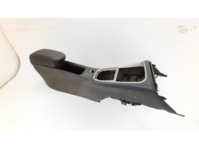 Recambio de consola central para jeep avenger fh1 referencia OEM IAM 735770285  